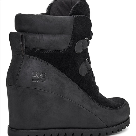 Valory Waterproof Insulated Wedge Boot 